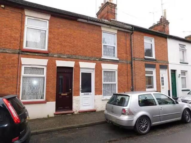 House for rent in Upper Dovercourt, Dale Hill