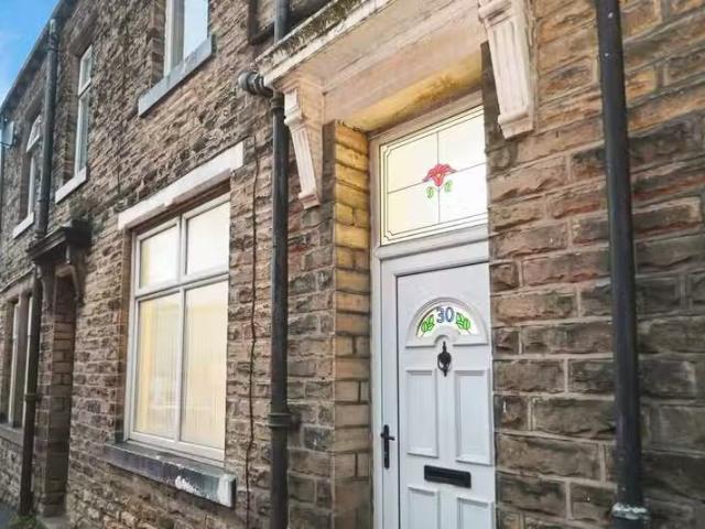 House for rent in Long Lee, West Yorkshire