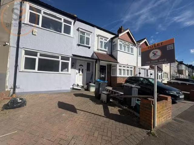 House for rent in London Borough of Merton, Mitcham