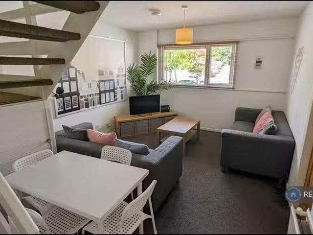 House for rent in Roby Mill, Lancashire