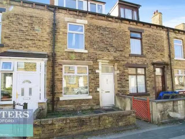 House for rent in Thornbury, West Yorkshire