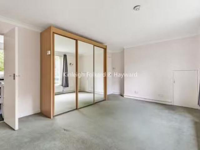 House for rent in Elmstead, Greater London