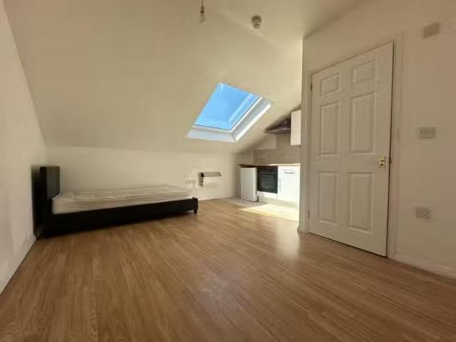House for rent in Mount Pleasant, Iford