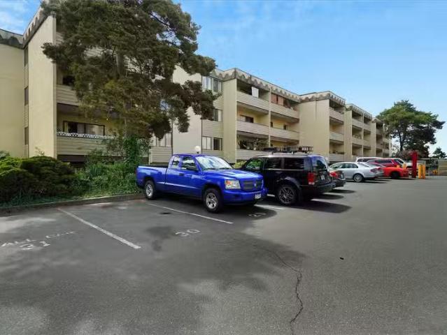 Condo for rent in Victoria, British Columbia