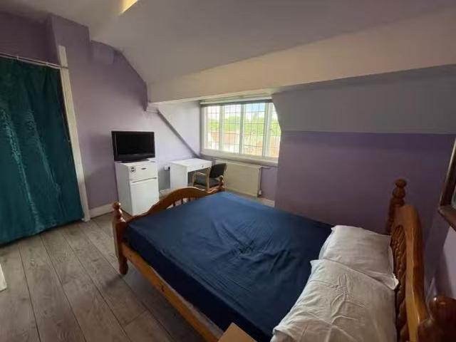 Apartment for rent in Elmfield, Leicestershire