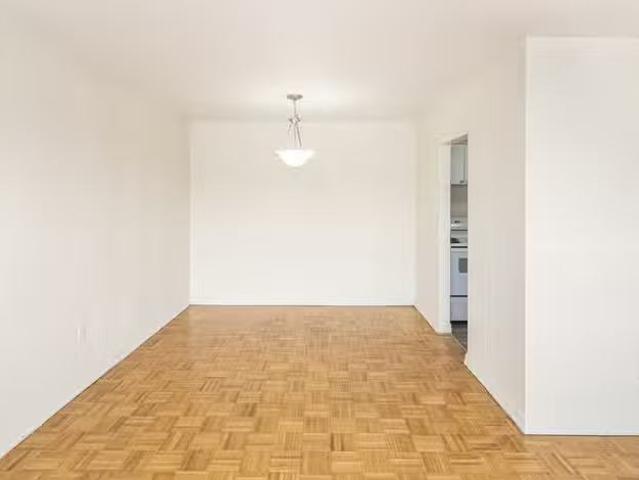 Condo for rent in Ancaster, Ontario