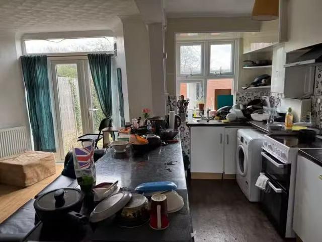 House for rent in Wake Green, West Midlands