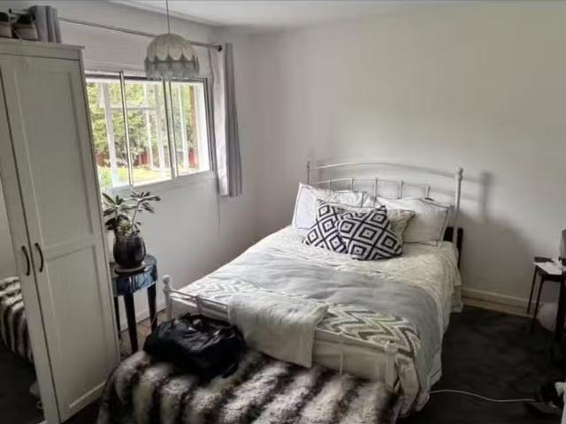 House for rent in Barnwell, Arbury