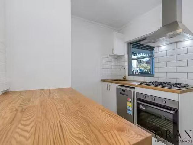 House for rent in Applecross, Western Australia