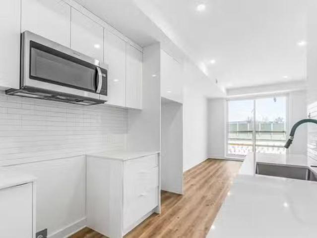 Condo for rent in St. Leonard's, Quebec