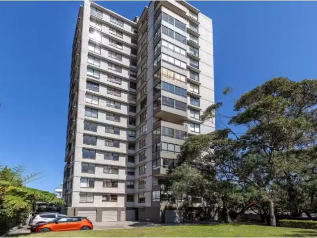 Apartment for rent in Lower North Shore, Sydney