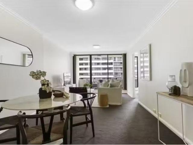 Apartment for rent in Lower North Shore, Sydney