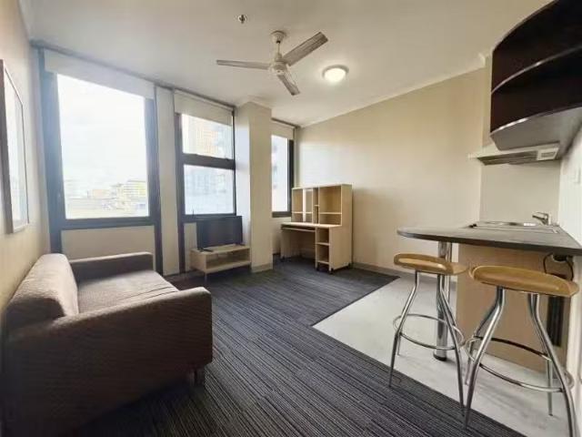 Apartment for rent in Sydney Olympic Park, Sydney