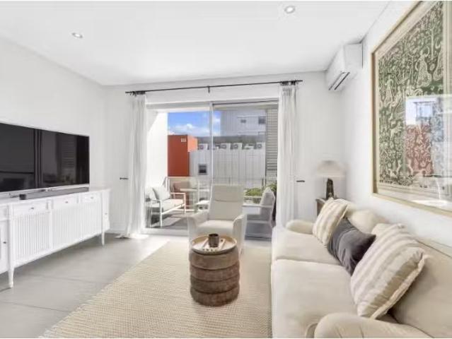 Apartment for rent in Northern Beaches, Sydney
