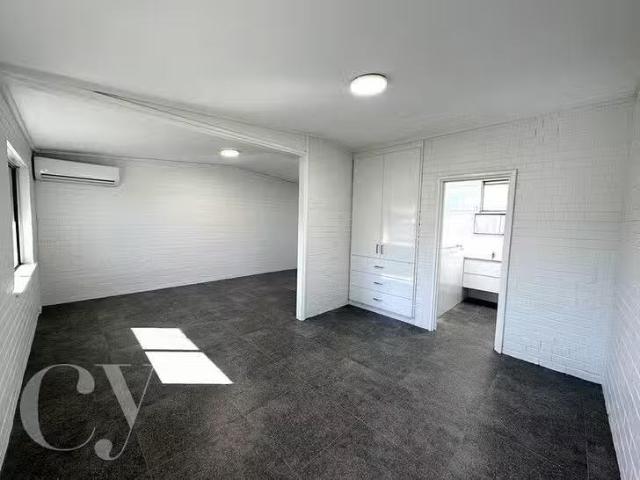House for rent in Applecross, Western Australia