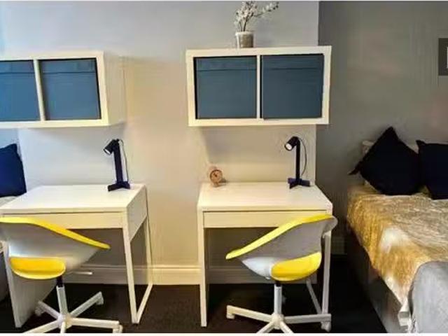 Apartment to rent in Bluebell, North Tipperary