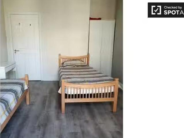 House to rent in Bluebell, North Tipperary