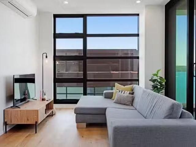 Apartment for rent in Paremoremo, Oroua County