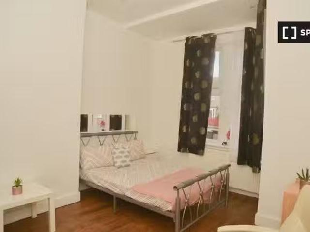 House for rent in Canning Town, Greater London