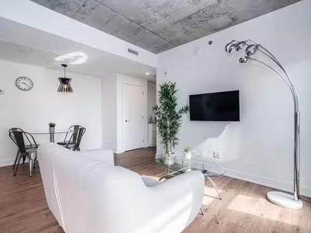 Apartment for rent in St. Leonard's, Quebec