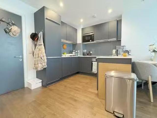 Apartment for rent in City Centre, Salford