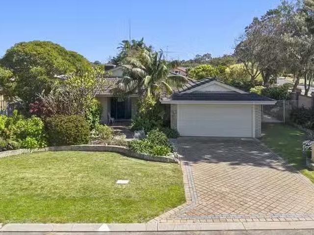 House for rent in Parklands, Western Australia