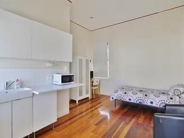 Apartment for rent in Toombul, Queensland