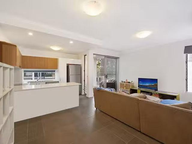 Apartment for rent in Toombul, Queensland