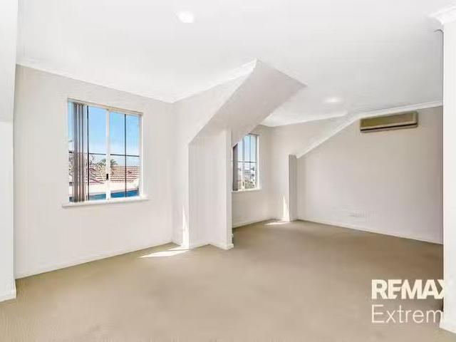 Apartment for rent in Parklands, Western Australia