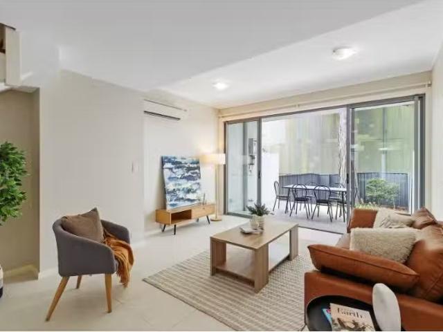Condo for rent in Sydney, New South Wales