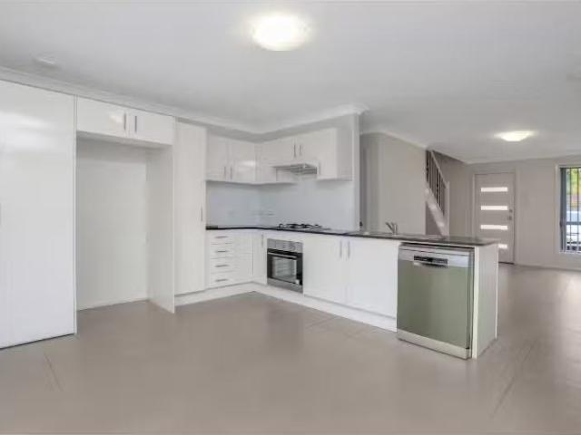 Condo for rent in Sydney, New South Wales