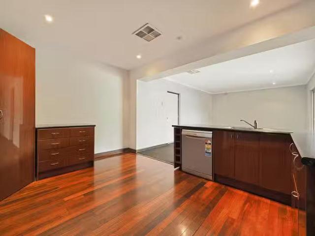 House for rent in Stirling, Western Australia