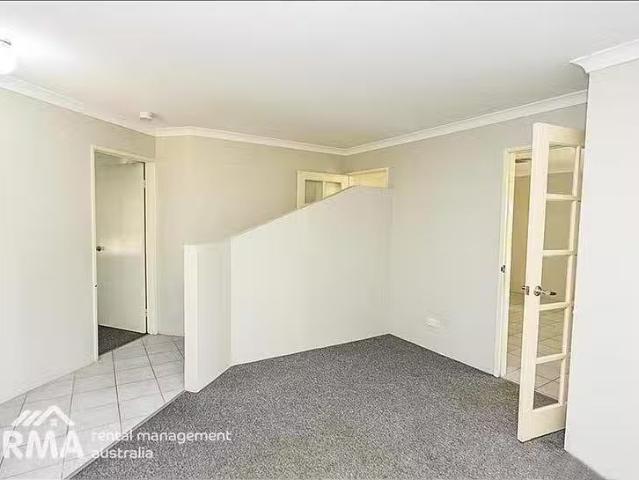 House for rent in Port Kennedy, Western Australia