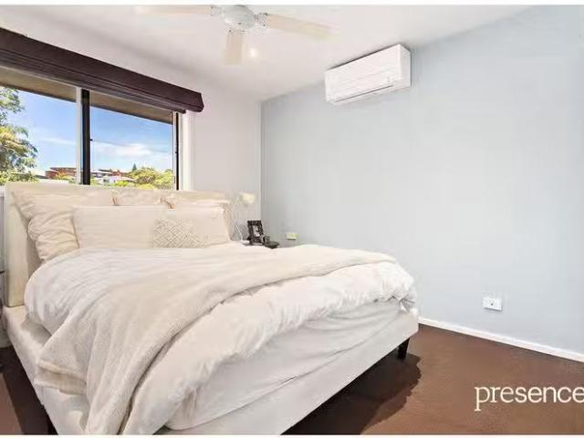 Apartment for rent in Kings Creek, Queensland