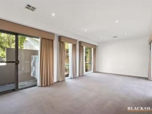 Condo for rent in Canberra, Australian Capital Territory