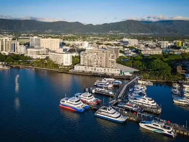 Apartment for rent in Cairns, Queensland