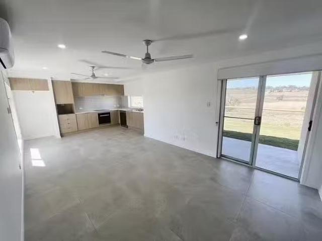 House for rent in Meringandan West, Queensland