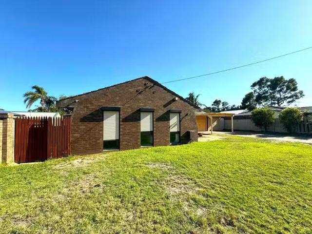 House for rent in Forrestfield, Western Australia