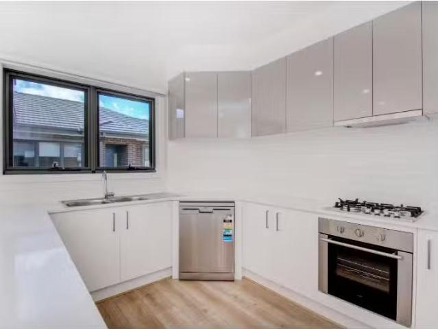 Condo for rent in Camerons Creek, Victoria