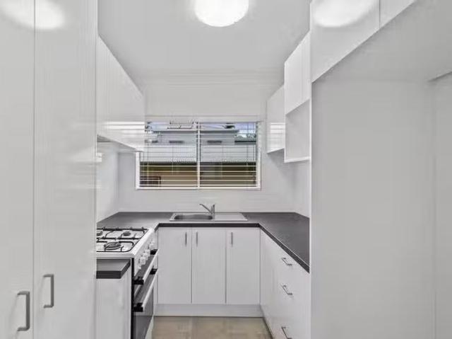 Apartment for rent in Toombul, Queensland