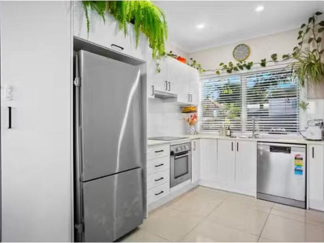 Condo for rent in Wollongong West, New South Wales
