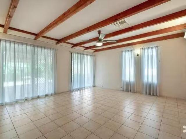 House for rent in Rossmoyne, Western Australia