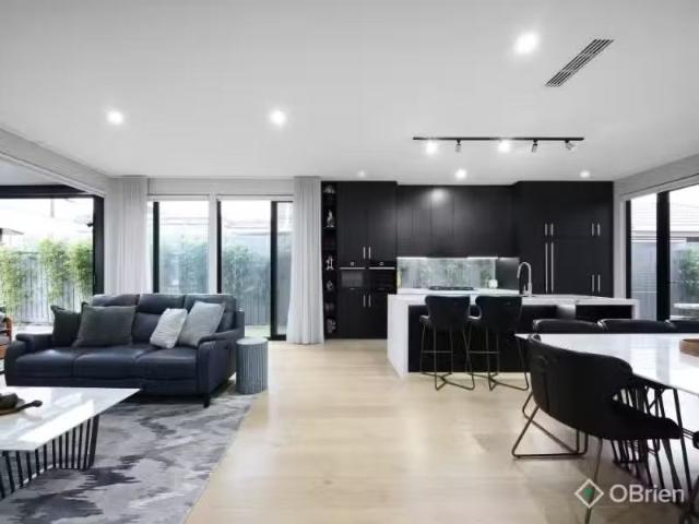 Condo for rent in Camerons Creek, Victoria