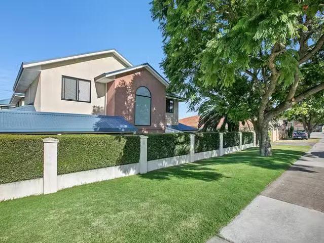 House for rent in Cloverdale, Western Australia