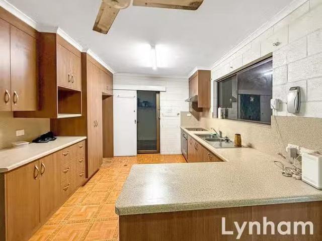 House for rent in Rasmussen, Queensland
