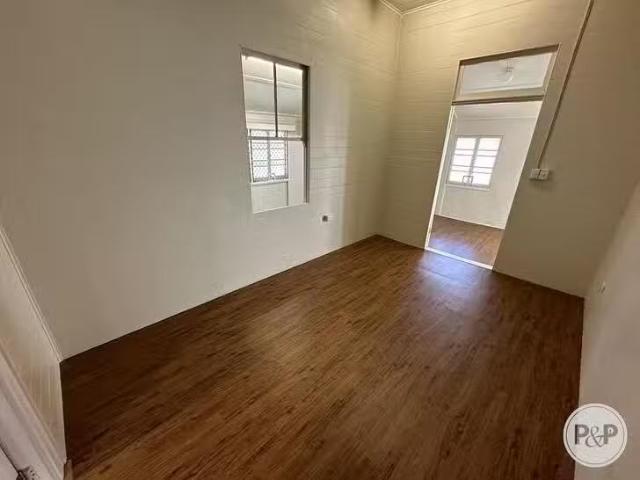 Apartment for rent in South Townsville, Queensland