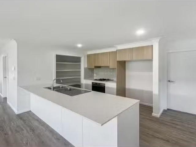 House for rent in Caerleon, New South Wales