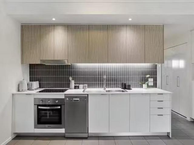 Apartment for rent in Toombul, Queensland
