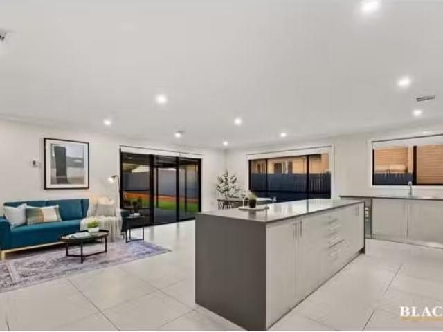 House for rent in Franklin, Australian Capital Territory