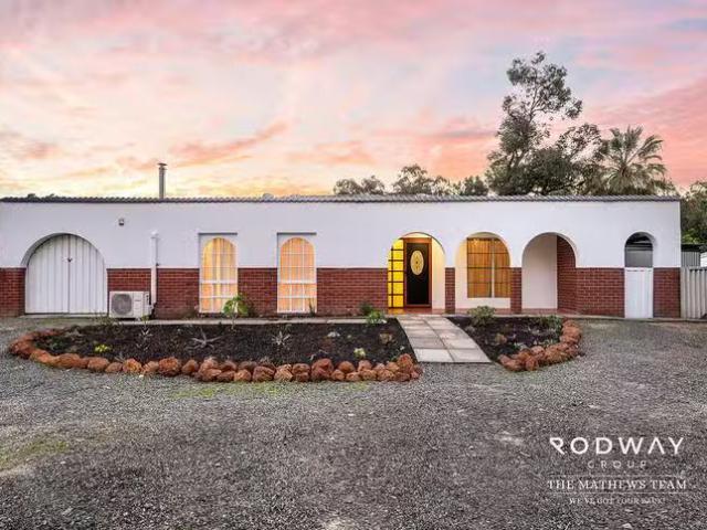 House for rent in St James, Western Australia